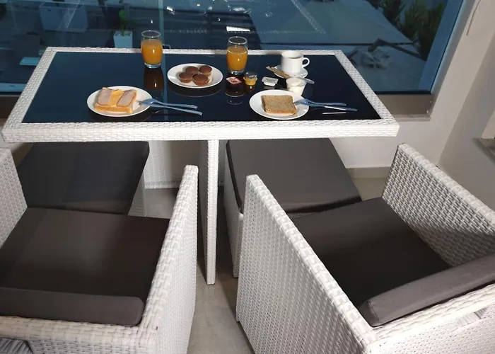 Anastasia Boutique -adults Only & Kids 12 Apartahotel 4*