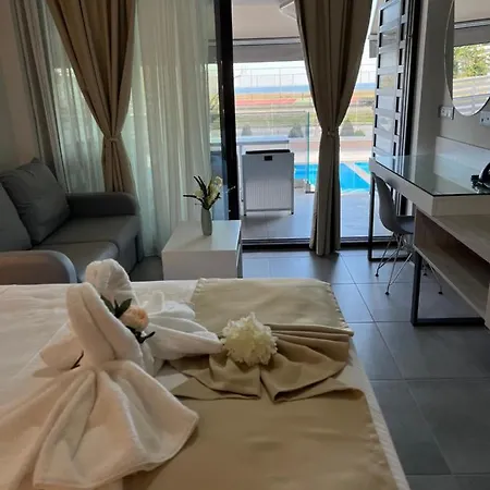 Anastasia Boutique -adults Only & Kids 12 Asproválta