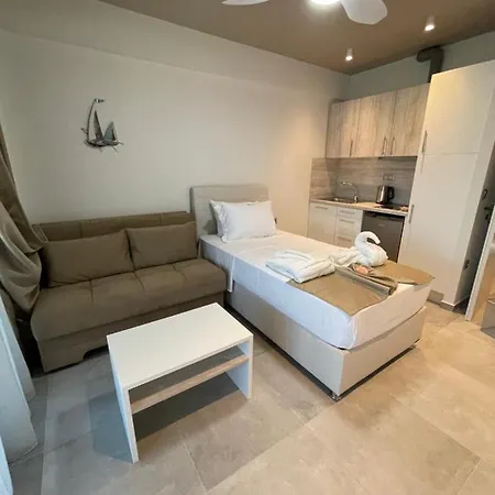 Anastasia Boutique -adults Only & Kids 12 4*